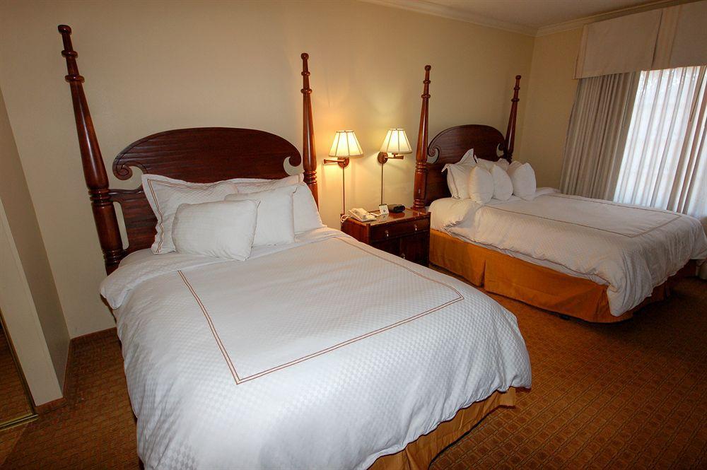 Richmond Inn & Suites Baton Rouge Habitación foto